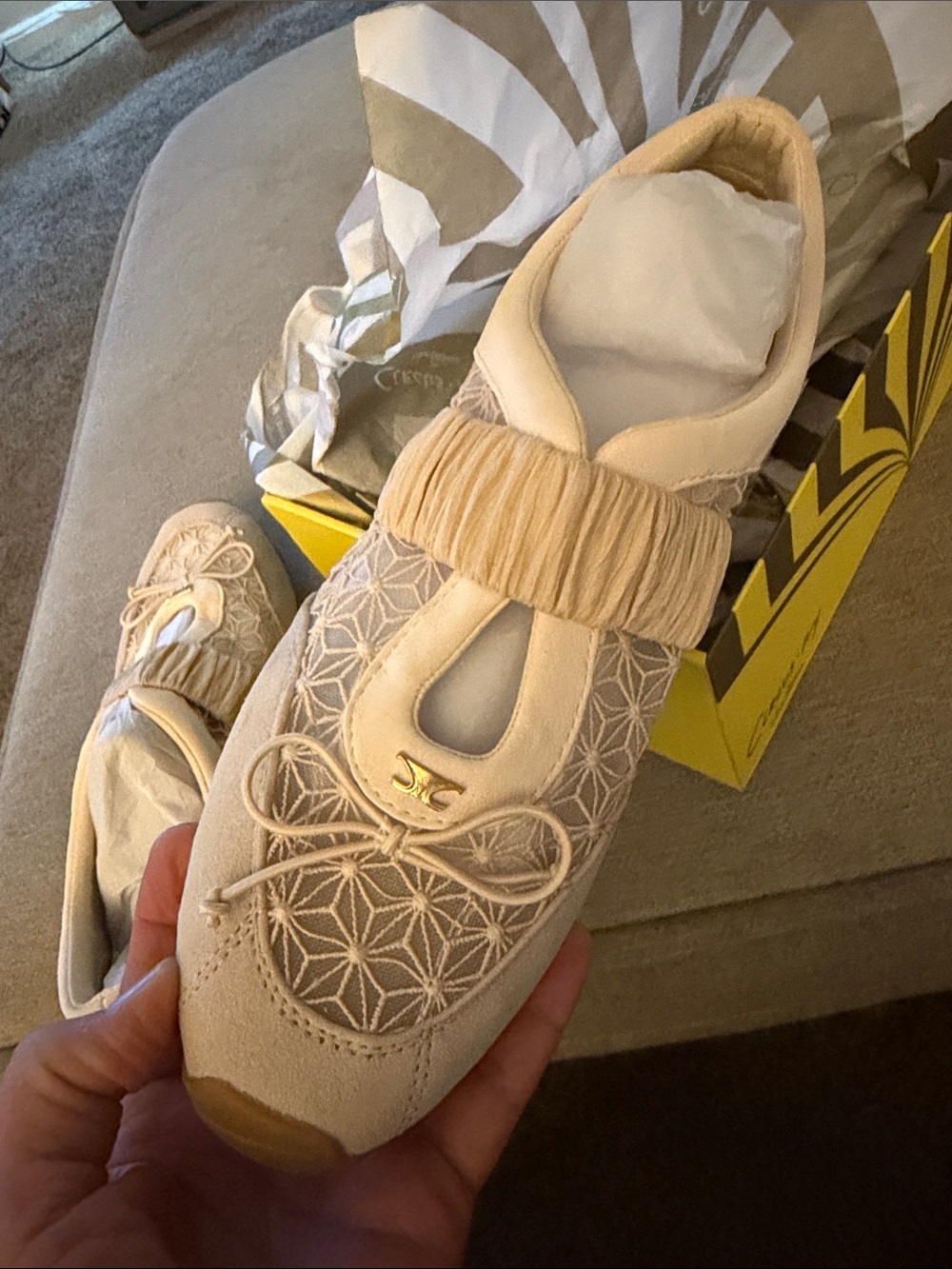 Circus by Sam Edelman Quilted Cream Slip-On Loafers with Bow like new. - Picture 5 of 8